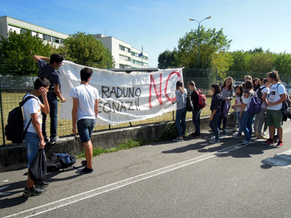 Da Monza a Malnate la Lombardia nera tra raduni e nostalgie, Il fenomeno aggressioni e attentati